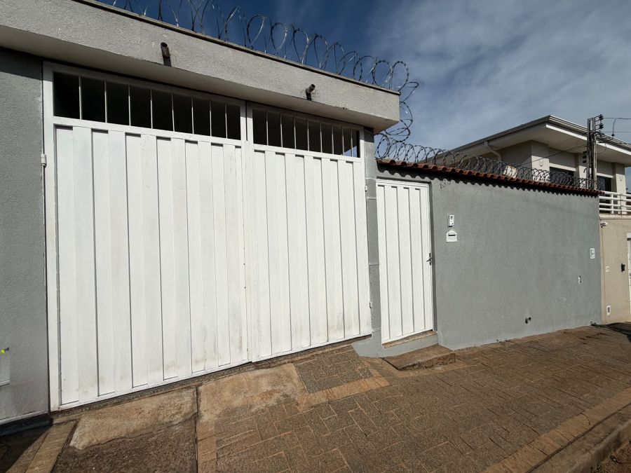 Casa - Aluguel - Prolongamento Vila Duque de Caxias - Franca - SP