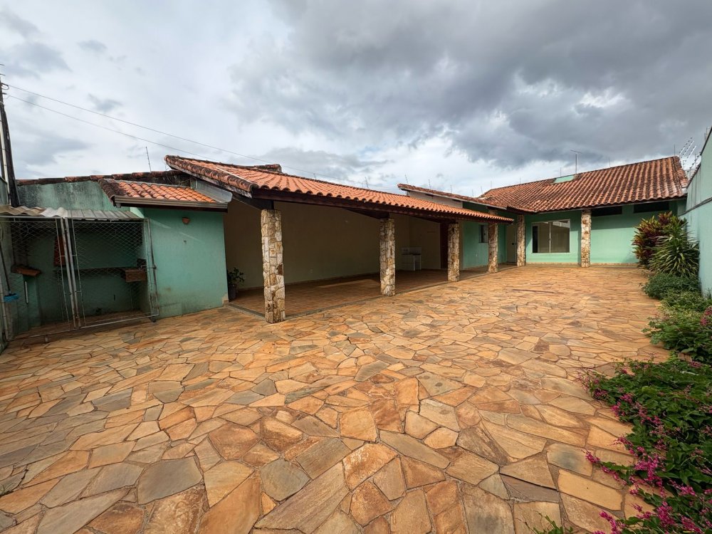 Casa - Aluguel - Parque Residencial Nova Franca - Franca - SP